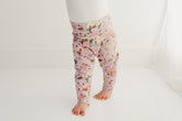 Floral Pink goats– Leggings