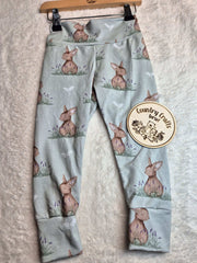 Hare in the grass -Leggings