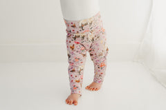 Floral Pink goats– Leggings