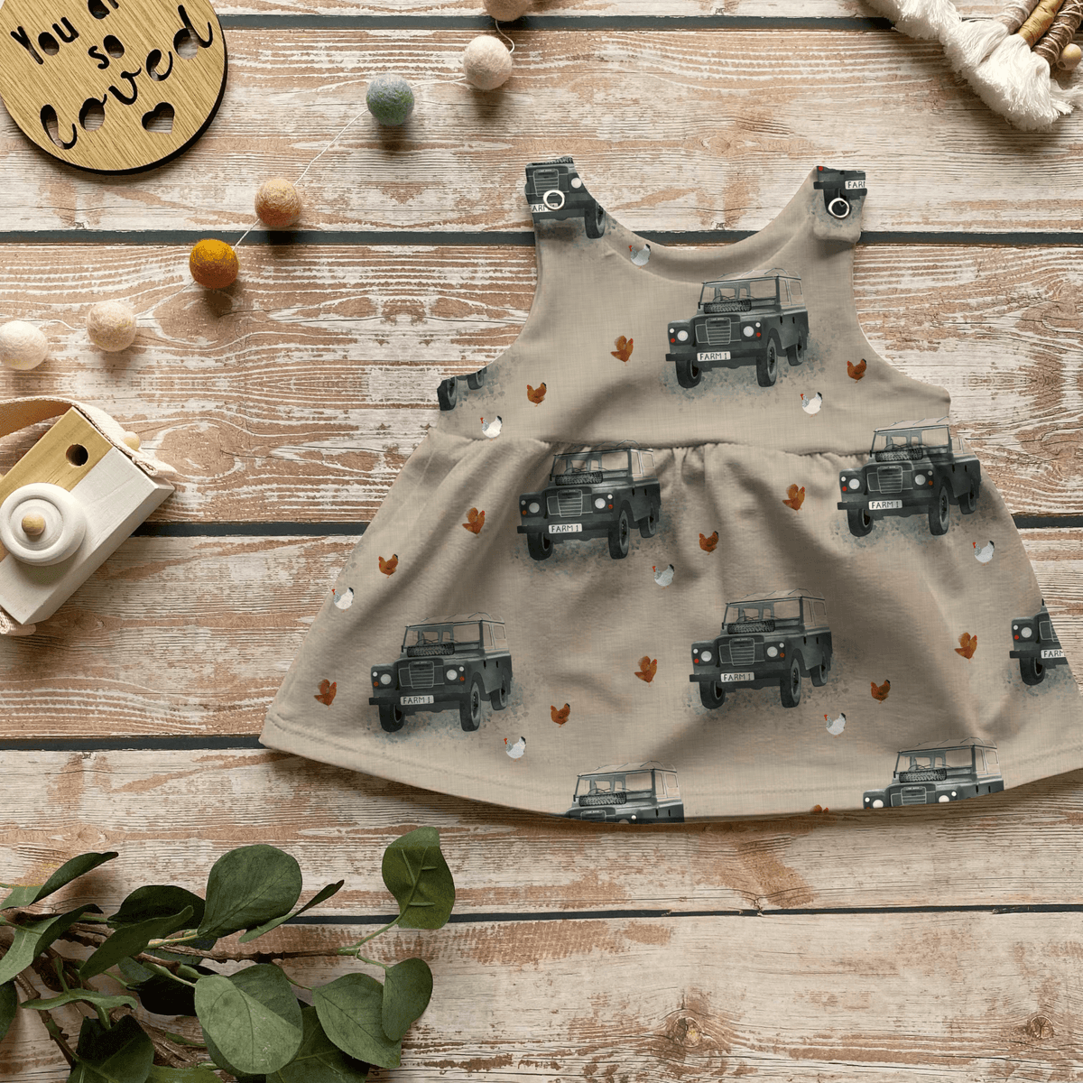 Land Rover- Dress